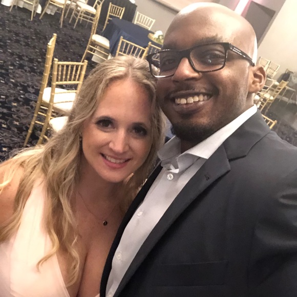 Meet your Posher, Allison - Picture 1 of 1